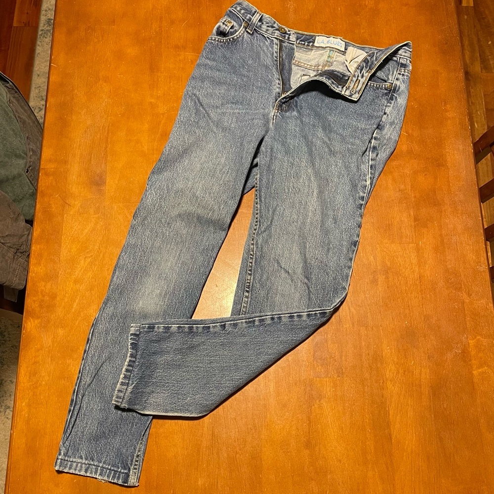 L.A. Blues Women's High Rise Mom Jeans - Blue